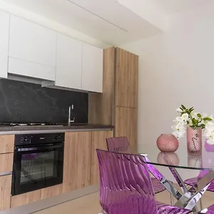 https://independence-luxury-bb.sicilyhotelsitaly.net