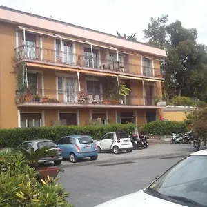 https://appartamenti-pesci.hotelitalianriviera.com